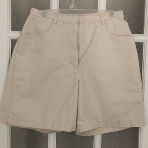 Haggar Beige Bermuda